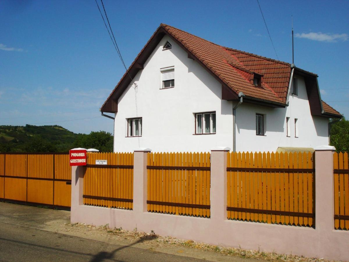 Podgoria Guesthouse- Camere De Inchiriat Oradea Exterior foto