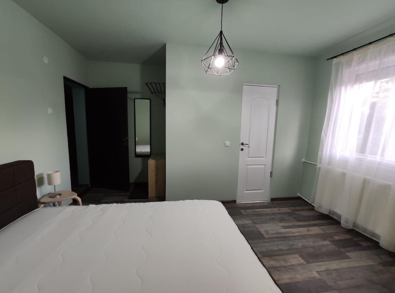 Podgoria Guesthouse- Camere De Inchiriat Oradea Zimmer foto